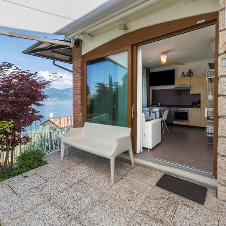 Residence La Mignon Oleandri Torri Del Benaco Eksteriør billede