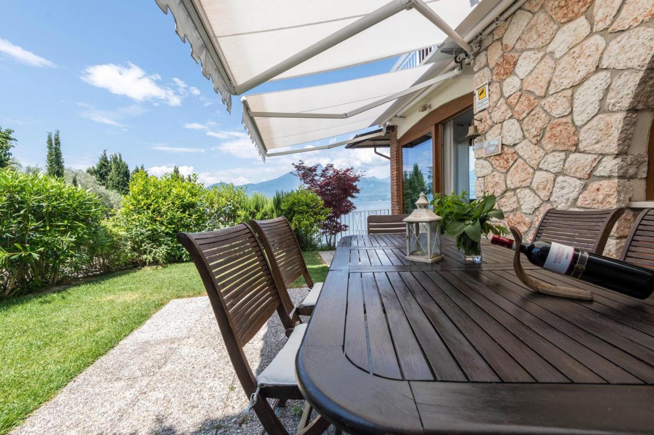 Residence La Mignon Oleandri Torri Del Benaco Eksteriør billede